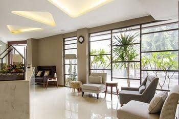 สวานา สวีท (Sawana Suites)0