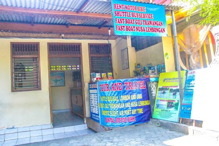 Bali Manik Beach Inn0