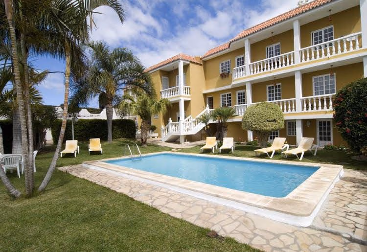 Apartamentos La Granja0