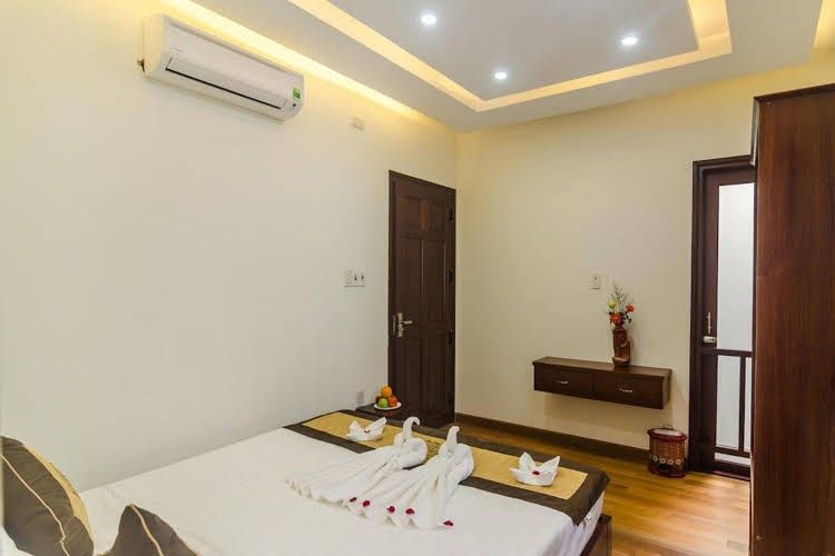 Green Grass Land Villa0