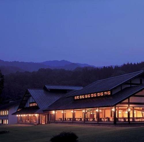 โทวาดา พรินซ์ โฮเต็ล (Towada Prince Hotel)0
