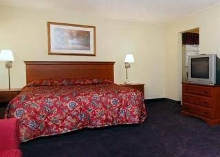 Econo Lodge Jackson0