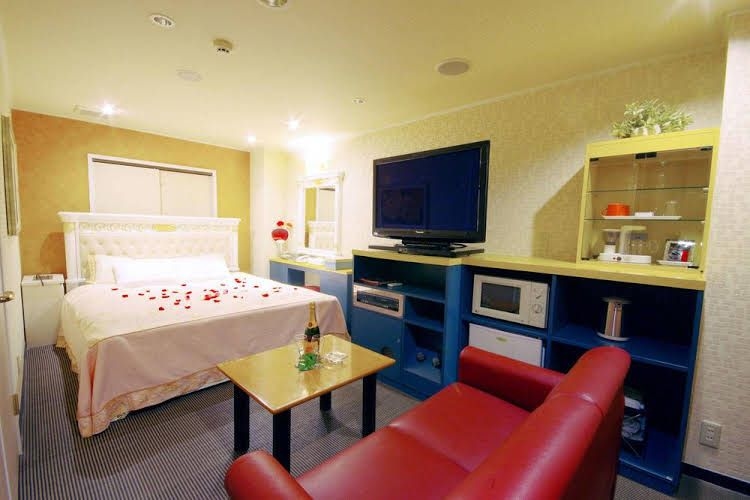 โรงแรมโนะอะโนะอะ (HOTEL NOANOA)0