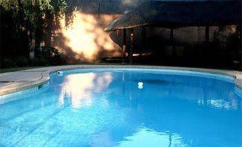 Falling Feather Inn0