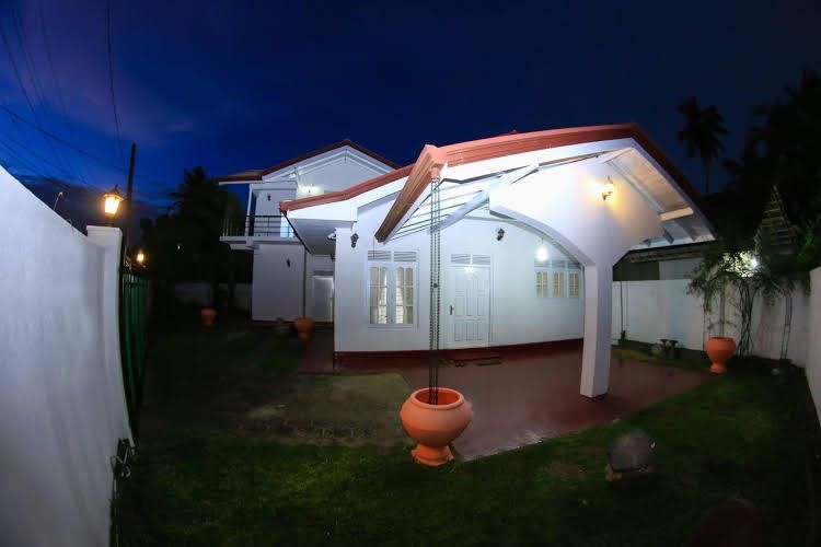 White Villa Weligama0