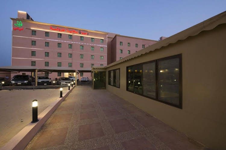 Palms Lily Suites0