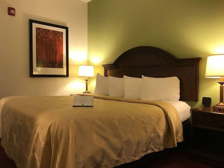 Quality Inn0