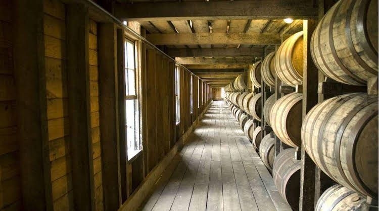 Bourbon Manor Bed and Breakfast0