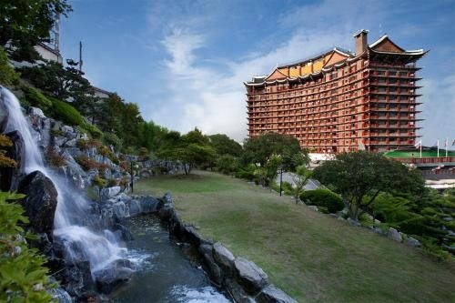 โรงแรมคอมโมดอร์ ปูซาน (Commodore Hotel Busan)3