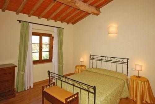 Casale Vigneti0