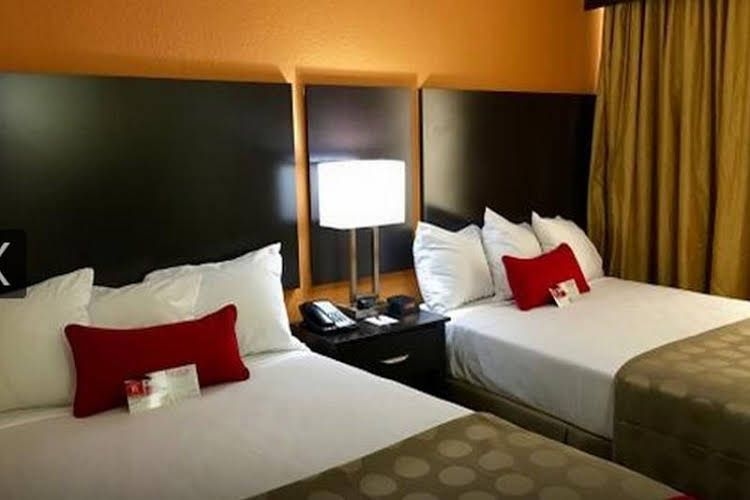 Ramada Boca Raton0