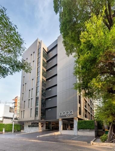 นาคา เรสซิเดนซ์ (Naga Residence)1