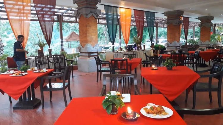 Ubud and Cottages0