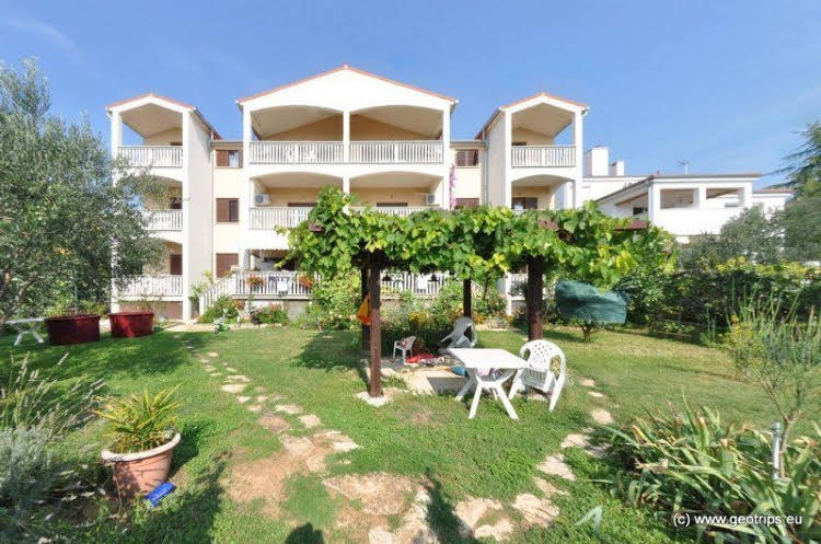 Adria Apartments1