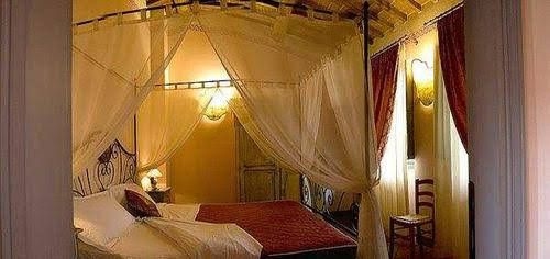 Borgo Paradise0