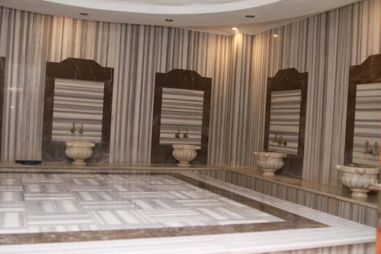 Annabella Diamond and Spa0