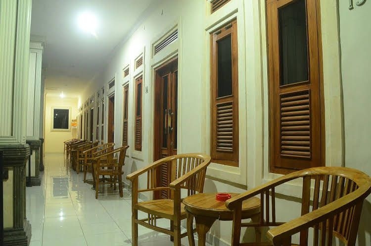 Budget Door Legian Inn0