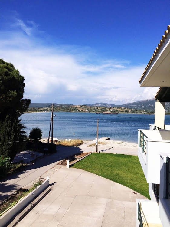 Matinas Residence0
