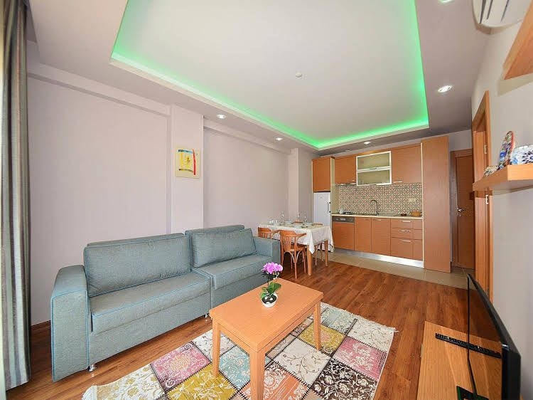 The Suites0