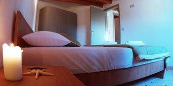 Arokaria Hideaway Suites0