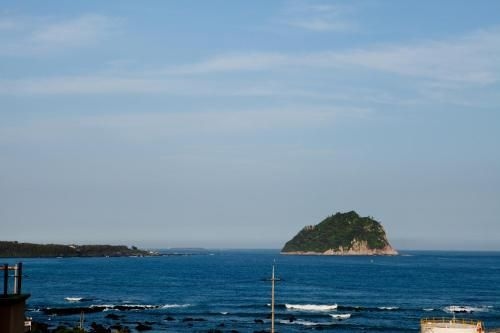 โรงแรมไพน์ฮิลล์ (Pinehill Hotel)4
