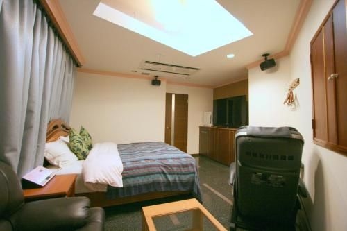 โรงแรมออร่า โอะโนะ (Hotel Aura Ono)0