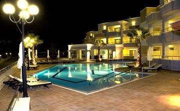 Molos Bay2