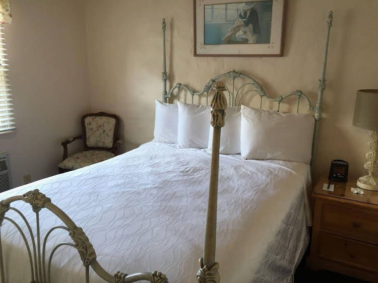 Seacrest Inn0