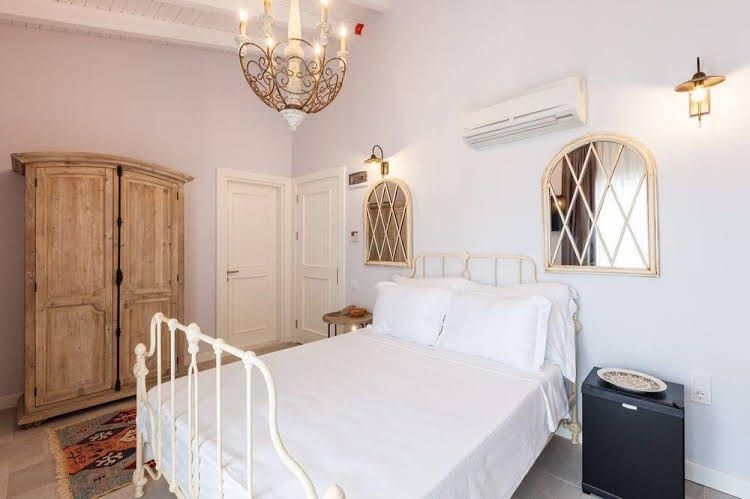 Alacaat Butik Otel0