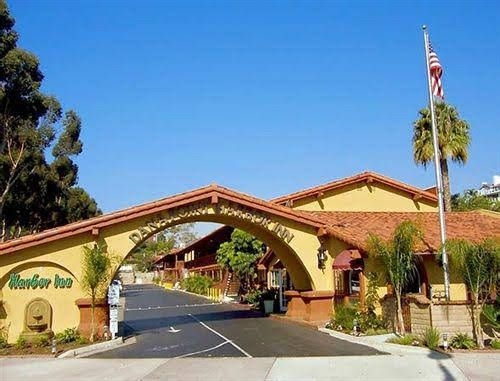Dana Point Harbor InnDoheny Beach0