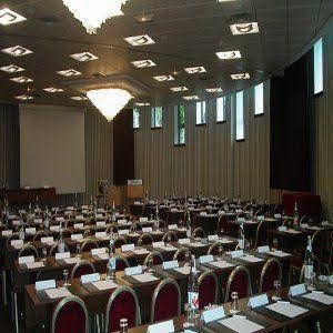 Holiday Inn Paris La Villette0