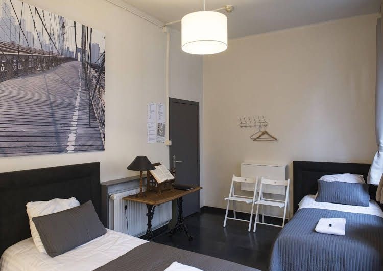 Hostel de Passage0