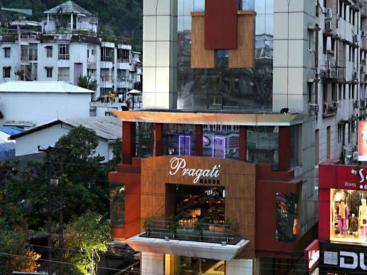 Pragati Manor0