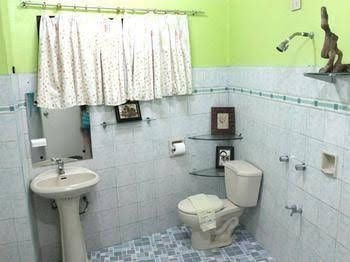 Emo Dormitory Hostel0