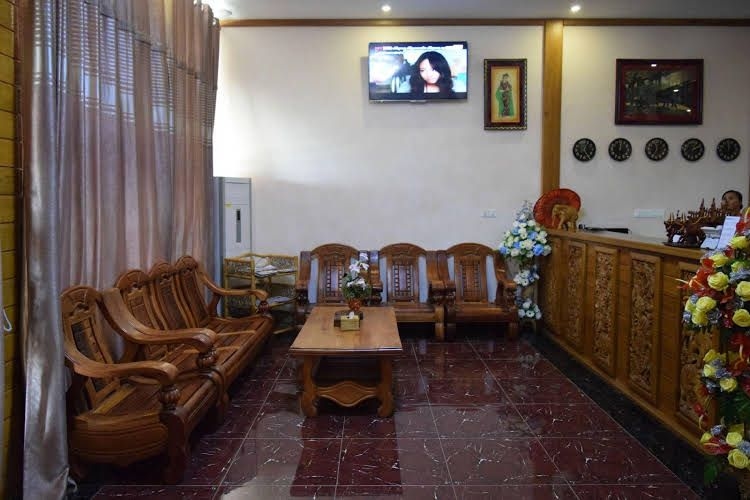 Bagan Emerald0