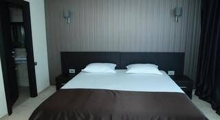 Aqua Resource Studios and Apartments1