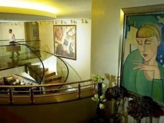 Hotel Verta By Rhombus2