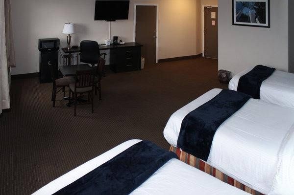 Econo Lodge Sudbury0