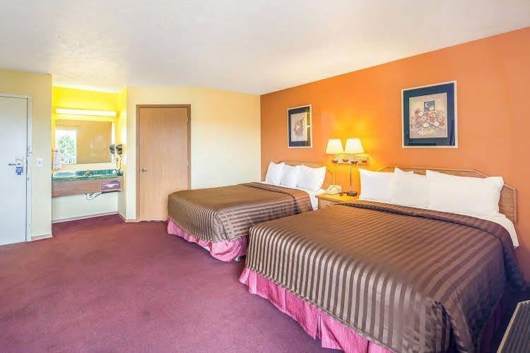 Rodeway Inn North Spokane0