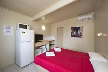Affordable Accommodation Gladstone2