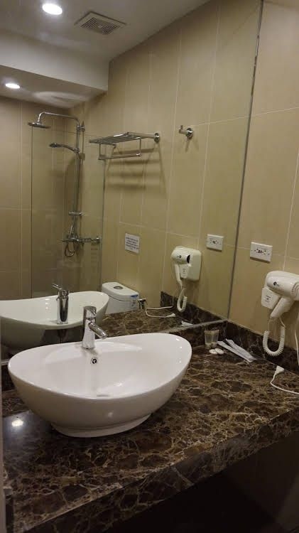West Avenue Suites0