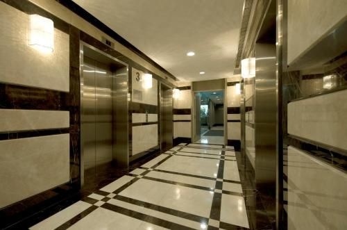 วี โฮเทล เบนคูเลน (V Hotel Bencoolen)4