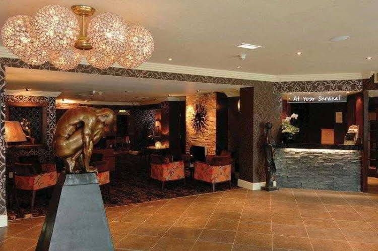 Hallmark Hotel Warrington0