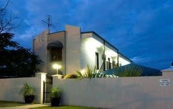 Gladstone Capricorn Apartments (Gladstone CAprcorn Apartments)1