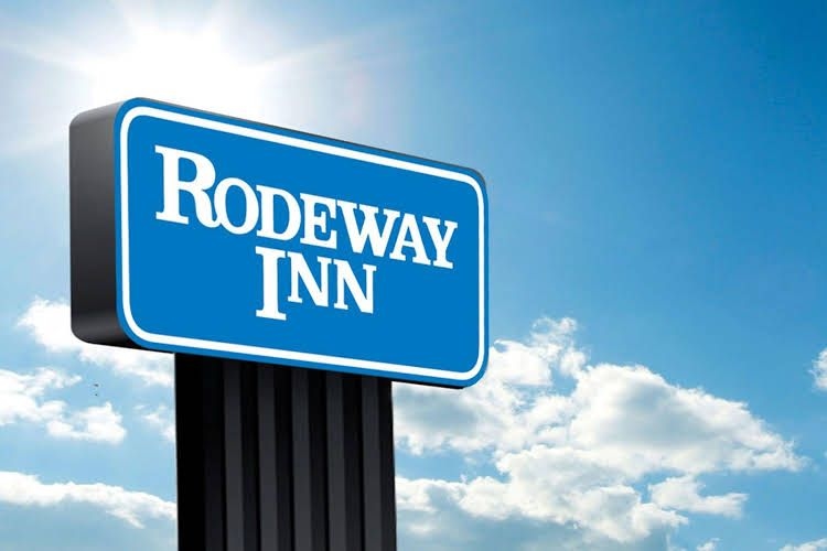 Rodeway Inn1