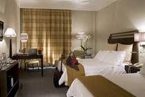 Crowne Plaza St Peters0