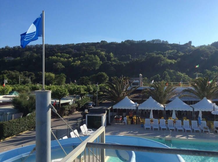 Girasole Camping Village0