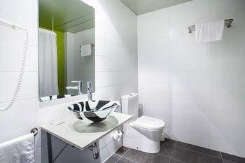 Acacias Suites and Spa0