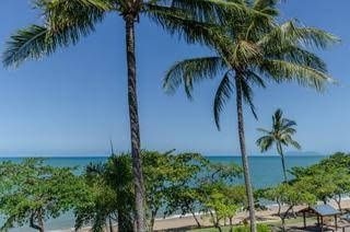 Roydon Beachfront Holiday Apartments0