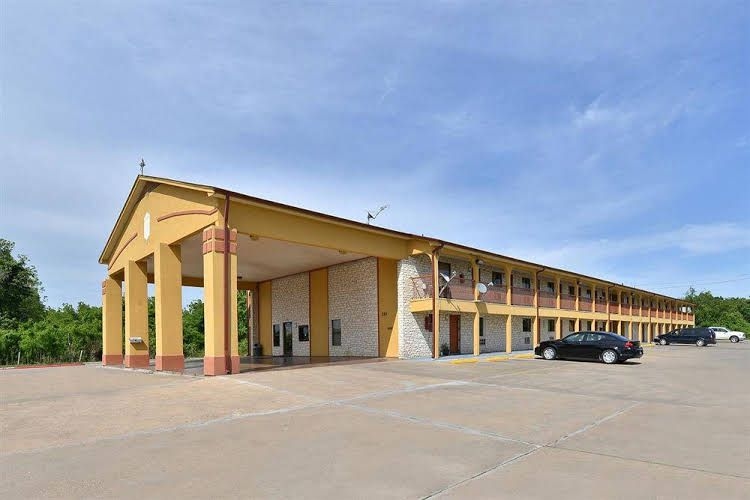 Americas Best Value Inn0